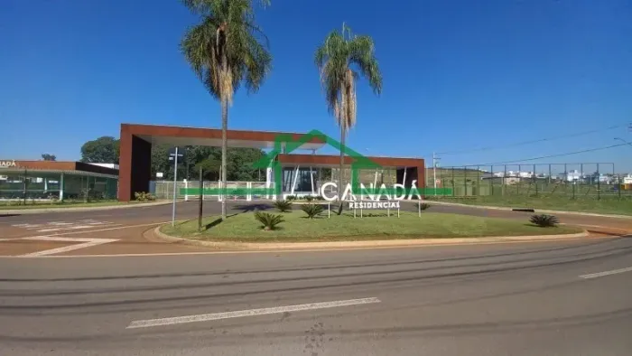 Terrenos e Chácaras - CONDOMÍNIO RESIDENCIAL CANADÁ