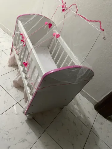 Berço de boneca 