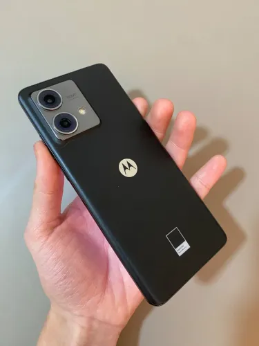 Moto Edge 40 Neo 5G 256GB Completo na Caixa