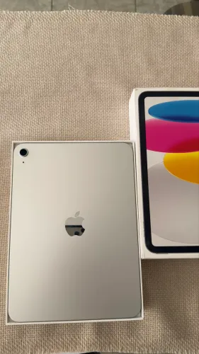 iPad 11