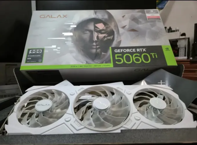 Rtx 5060 ti GAMING OC WHITE CAIXA + NF 2 anos garantia