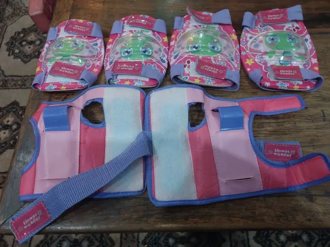 Kit infantil joelheira, cotoveleira +