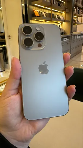 IPHONE 15 PRO 512GB NATURAL SEMINOVO / LOJA FÍSICA
