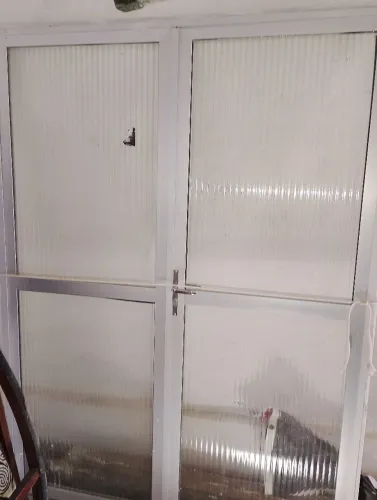 Porta alumínio 1x48. X2 mts Jordão baixo