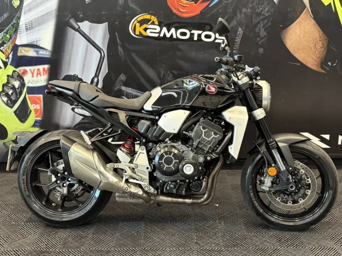 Honda CB 1000R 2019/19 * 17340 Kms * Abaixo da Fipe