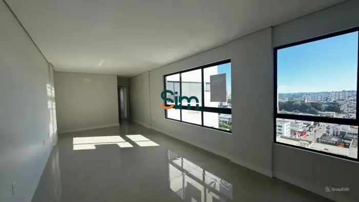 Apartamento 135 m² com 3 suítes, 3 vagas, frente no Centro de Chapecó - aluguel