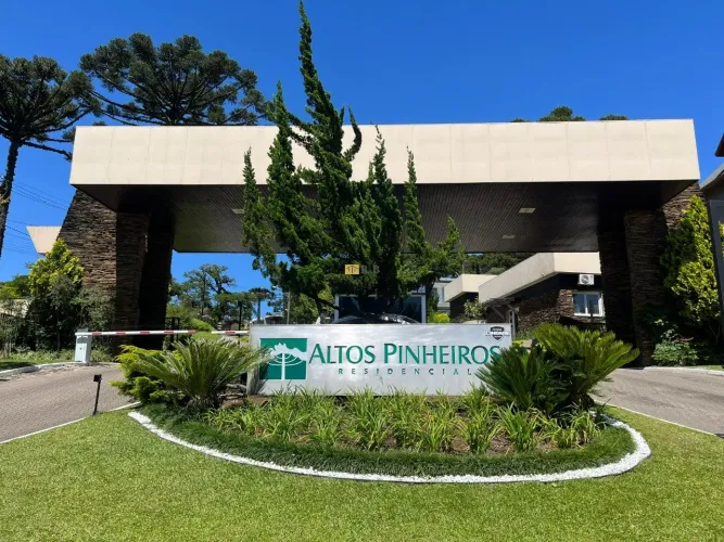 Lote a venda no condomínio Altos Pinheiros
