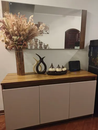 Aparador Buffet 3 Portas + Espelho de Parede - Freijó e Off White