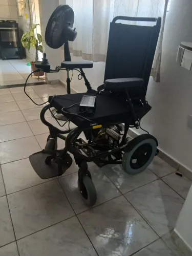Cadeira ottobock motorizada 