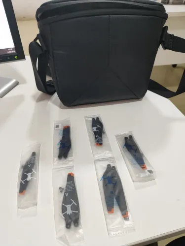Bolsa + hélices originais DJI Mini 4 Pro
