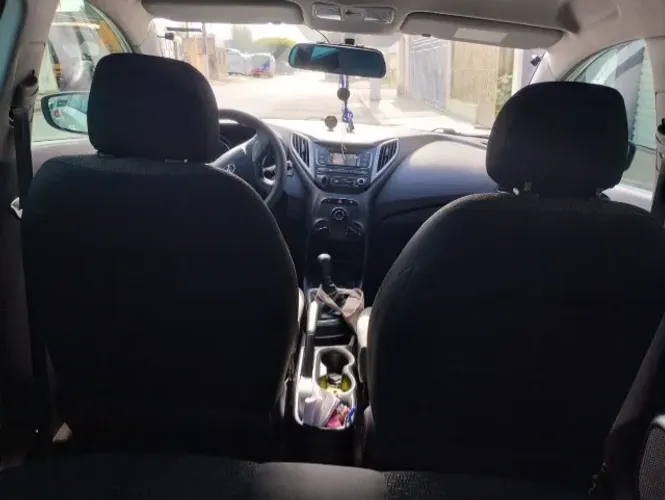 Hyundai HB20 Unique 1.0 Flex 12V Mec. 2019