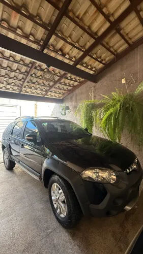 Fiat Palio Weekend Adventure Locker 1.8 Flex 2014