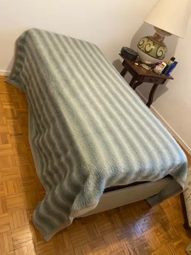 Cobertor Cinza marca Randi - King Size - dupla face