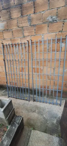Vendo portões de grade 