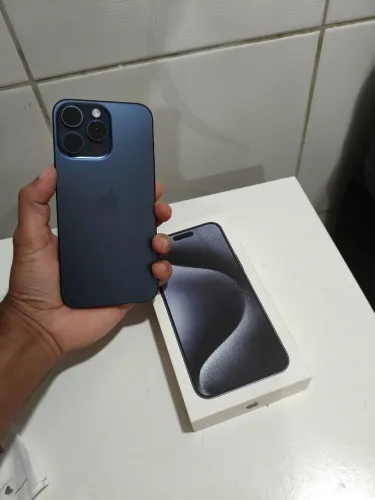 VENDO IPHONE 15 PRO MAX 256GB