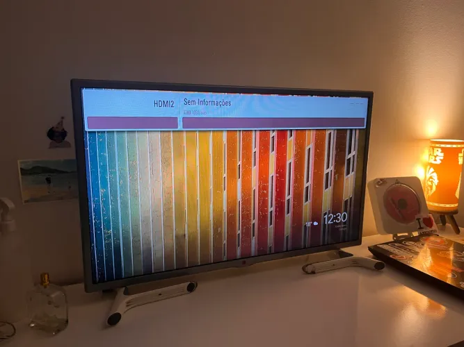 TV LG 32 Polegadas (Não é Smart!)