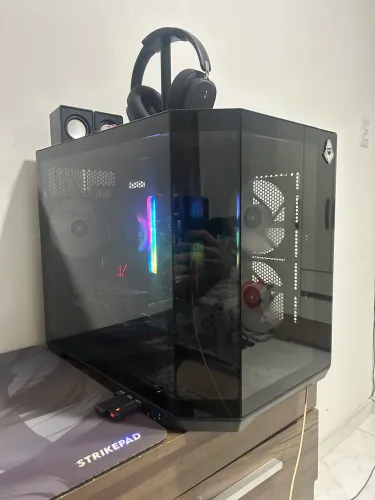 VENDO PC GAMER RYZEN 5 5500 + RX 6650XT