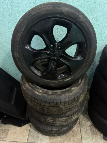 Vendo jogo de rodas jeep Compass aro 18
