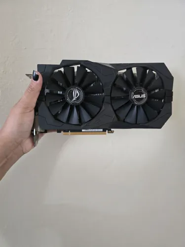 Placa de vídeo GTX 1050 TI 4GB ROG STRIX
