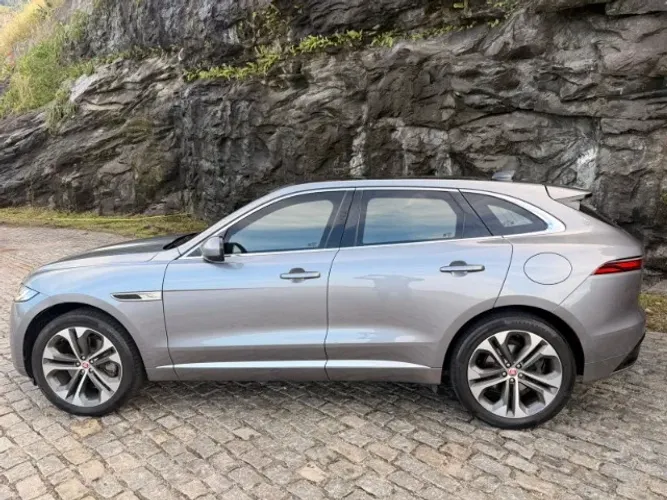 Jaguar F-Pace 2.0 R-dynamic SE 404cv (hibrido) 2023
