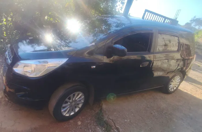 Chevrolet Spin LT 1.8 8V Econo.flex 5P Aut. 2013