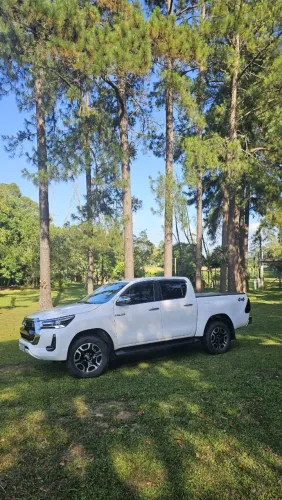 Toyota Hilux CD SRV 4X4 2.8 TDI Diesel Aut. 2024