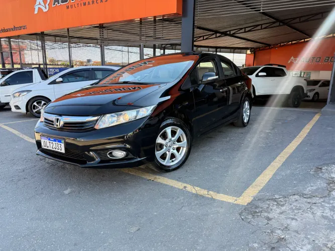 Honda Civic Sedan EXS 1.8/1.8 Flex 16V Aut. 4P 2013