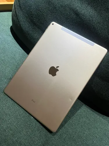 iPad Pro 12.9" (1a Ger) 128GB Wi-Fi+Cellular - Tela Gigante (Ler Descrição)