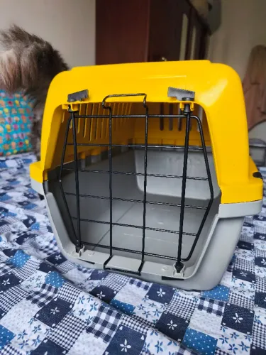 Lote de Caixas de Transporte para Pets Pequenos (Cães e Gatos)