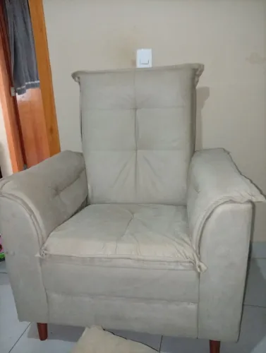 Poltrona amamentação+ Puff