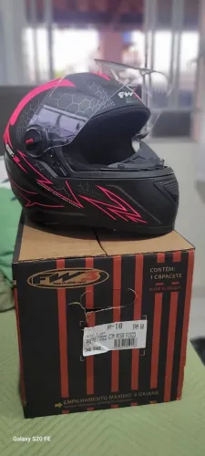 Capacetes