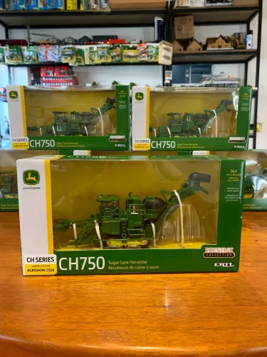 Miniatura colheitadeira John deere CH750 1/64