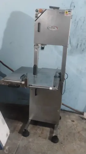 ? Serra-Fita Becker para Açougue - Funcionando Perfeitamente
