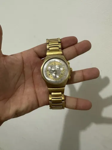 Swatch Piramide