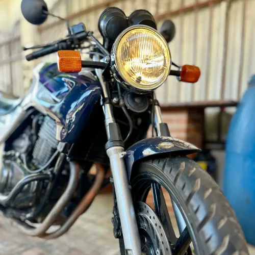 CB 500
