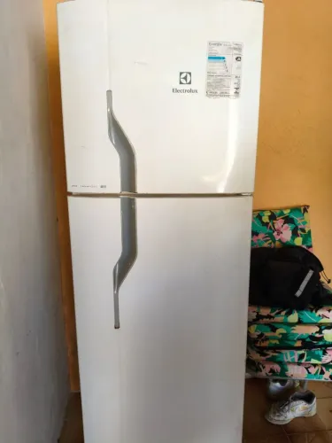 Geladeira Eletrolux sem gas