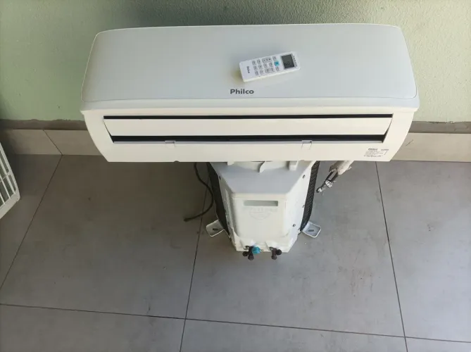 Vendo ar condicionado 12 Mil btu convencional instalado 