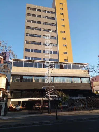 Sala comercial com aproximadamente 125 m²; próximo a rodoviária de Belo Horizonte.