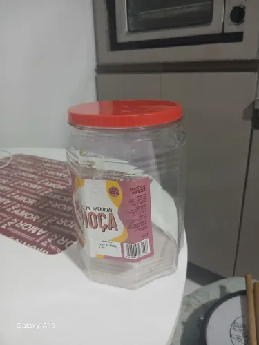 Potes de doces de plástico 
