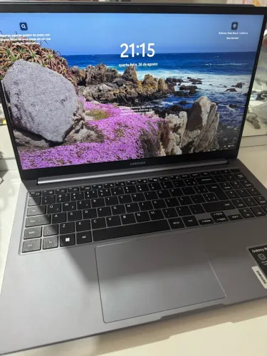 Notebook Samsung galaxy book4