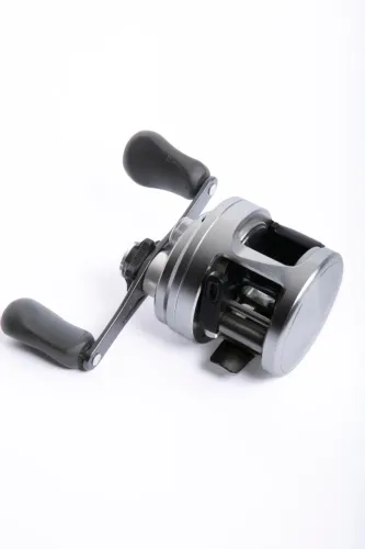 Carretilha Shimano Calcutta 200D XShip. Super rara e muito nova, usada poucas vezes