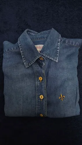 Camisa jeans Dudalina