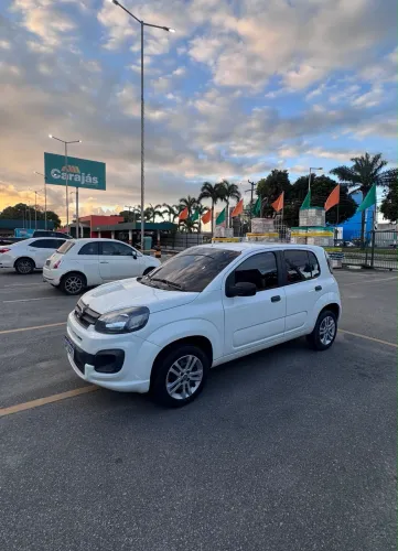 Fiat Uno Attractive 1.0 EVO Fire Flex 8V 5P 2019