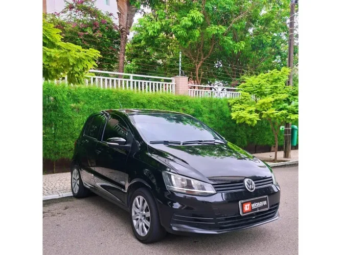 Volkswagen Fox Trendline 1.0 Flex 8V 5P 2015