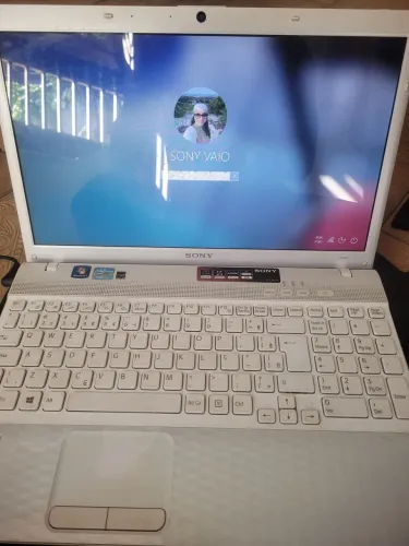 Note book Sony waio. Laptop. PC 