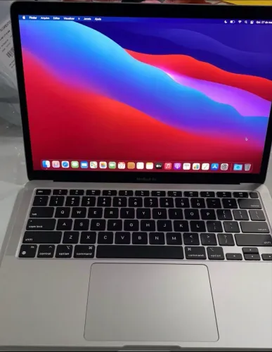 Macbook air m1 em estado de novo