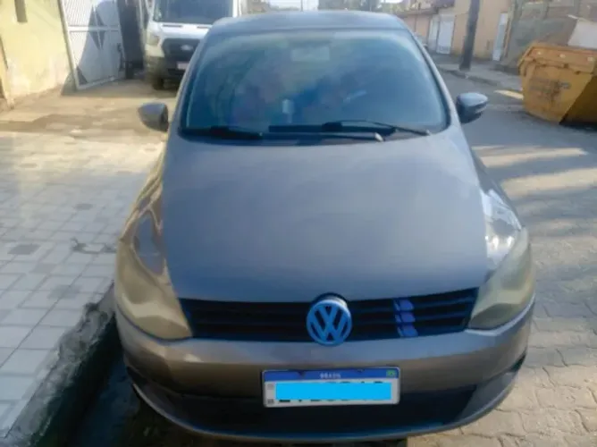 Volkswagen Fox 1.6 MI Total Flex 8V 5P 2011