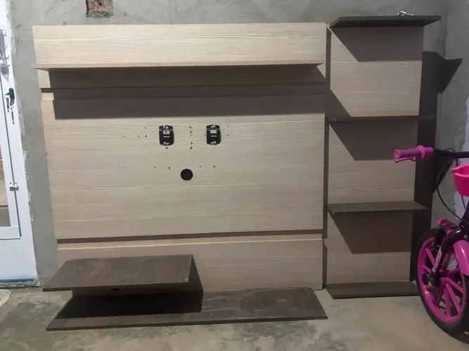 PAINEL DE TV EM PERFEITO ESTADO