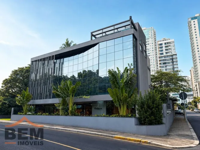 Prédio Comercial para aluguel em Itajaí