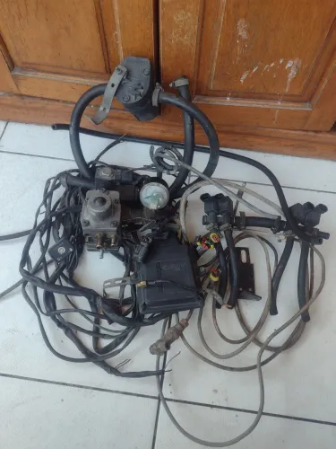 Kit GNV Geração 5 ( LOVATO) Usado 